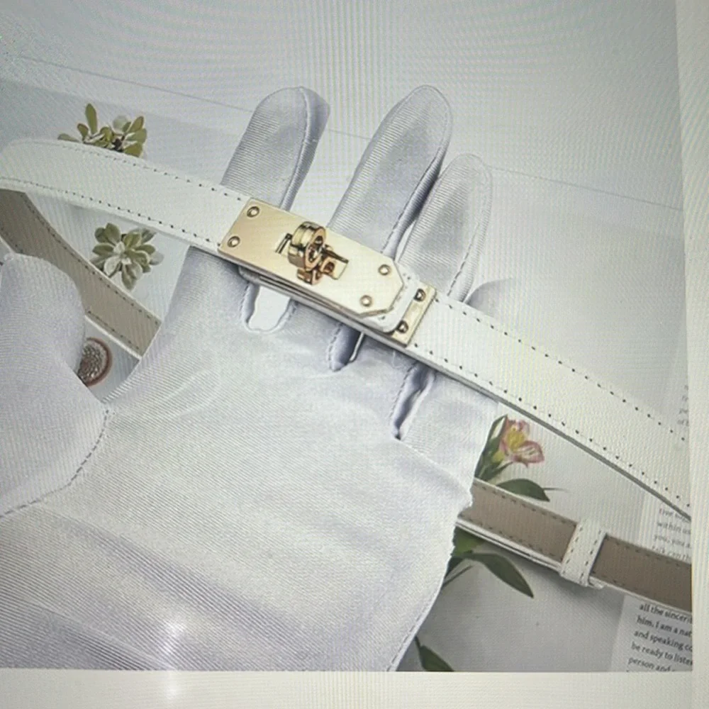 Elegant White Leather Belt with Gold Buckle